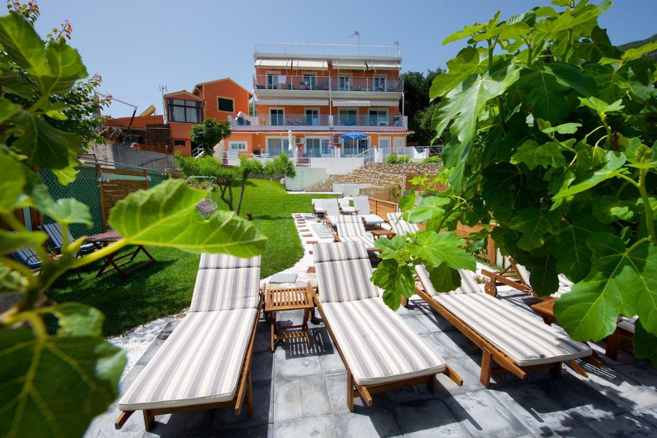 Tango Apartment On The Beach Paleokastrítsa Eksteriør bilde